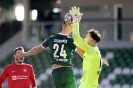 FC Homburg 08 vs KSV Hessen Kassel - Ivan Sachanenko köpft zu schwach gegen Nicolas Gröteke